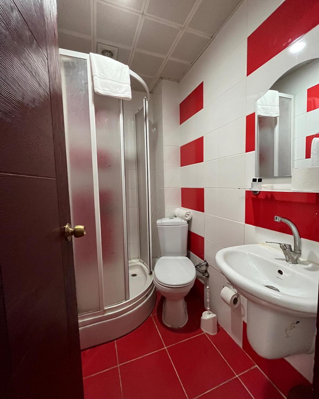 Red White Hotel Istanbul Eksteriør billede