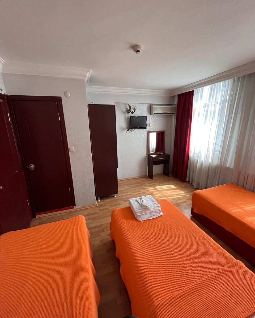 Red White Hotel Istanbul Eksteriør billede