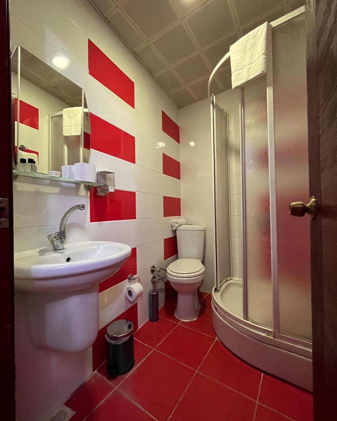 Red White Hotel Istanbul Eksteriør billede