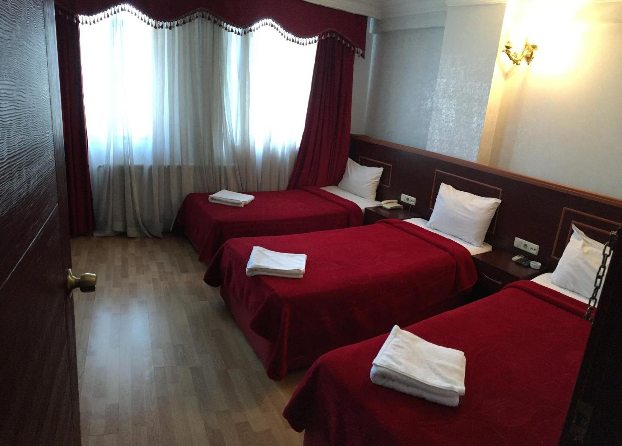 Red White Hotel Istanbul Eksteriør billede